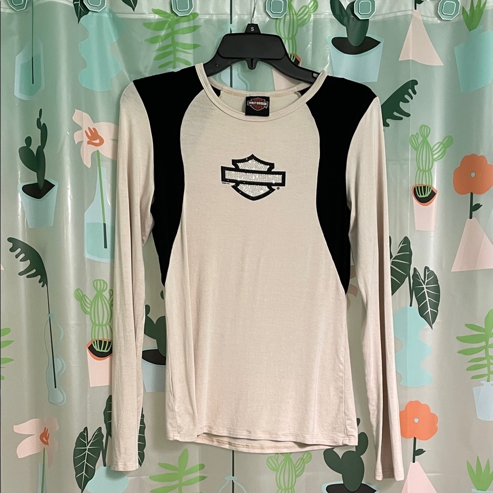 Harley-Davidson Cream and Black Logo Long Sleeve